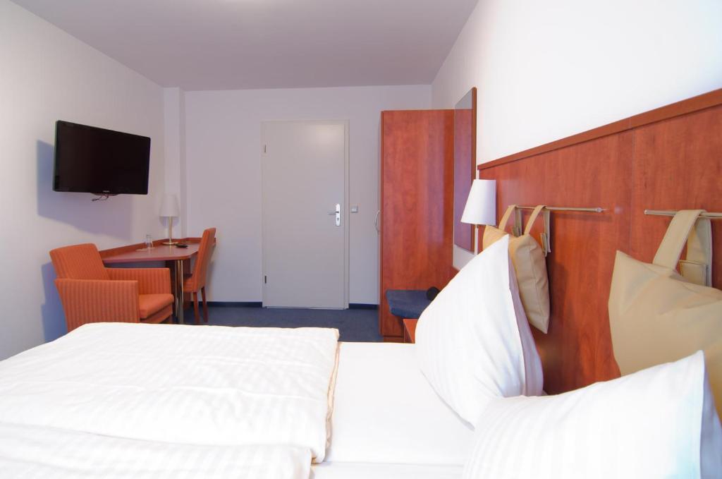 Hotel -Restaurant Taormina Birkenfeld  Luaran gambar