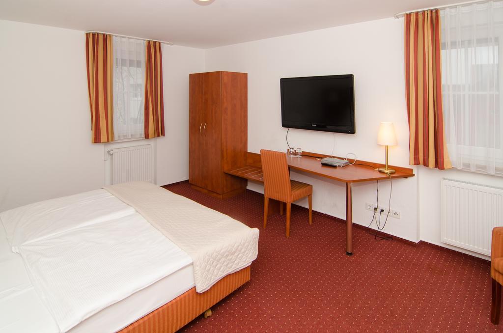 Hotel -Restaurant Taormina Birkenfeld  Luaran gambar