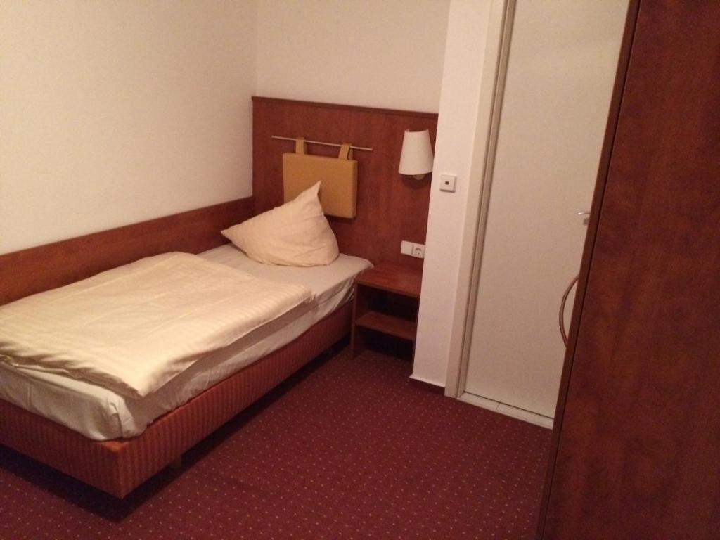 Hotel -Restaurant Taormina Birkenfeld  Luaran gambar